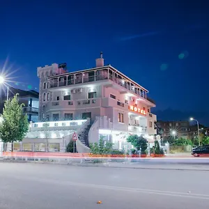 Hotel Dea 2002